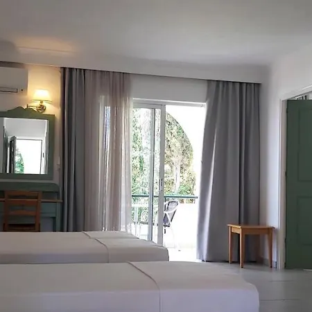 Andromeda Hotel 3*